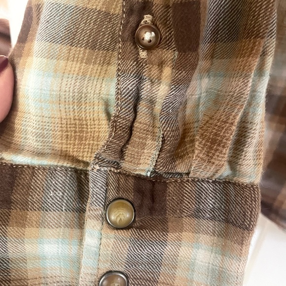 Lucky Brand Men's Brown Plaid Shirt with Pearl snaps - Picture 6 of 12
